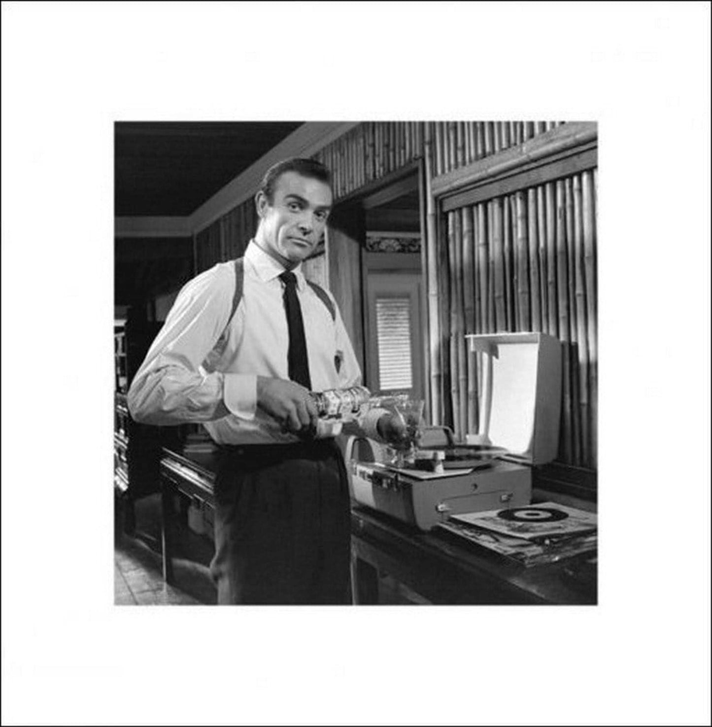 Kunstdruk James Bond - Vodka Martini 40x40cm