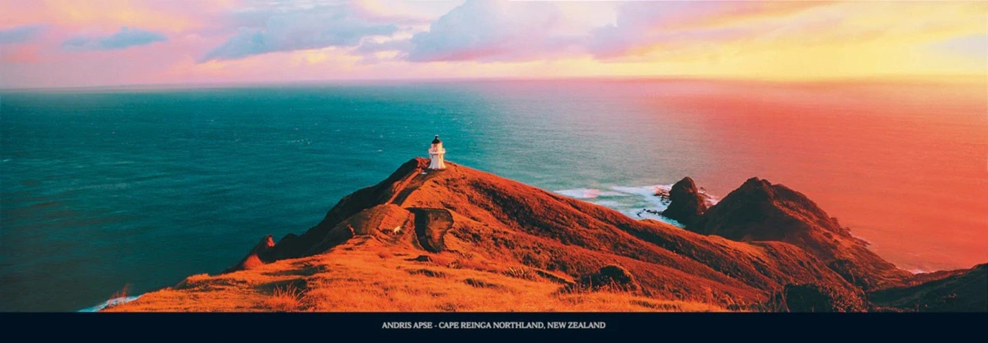 PGM ASA 01 Andris Apse Cape Reinga Northland Kunstdruk 95x33cm | Posters.nl