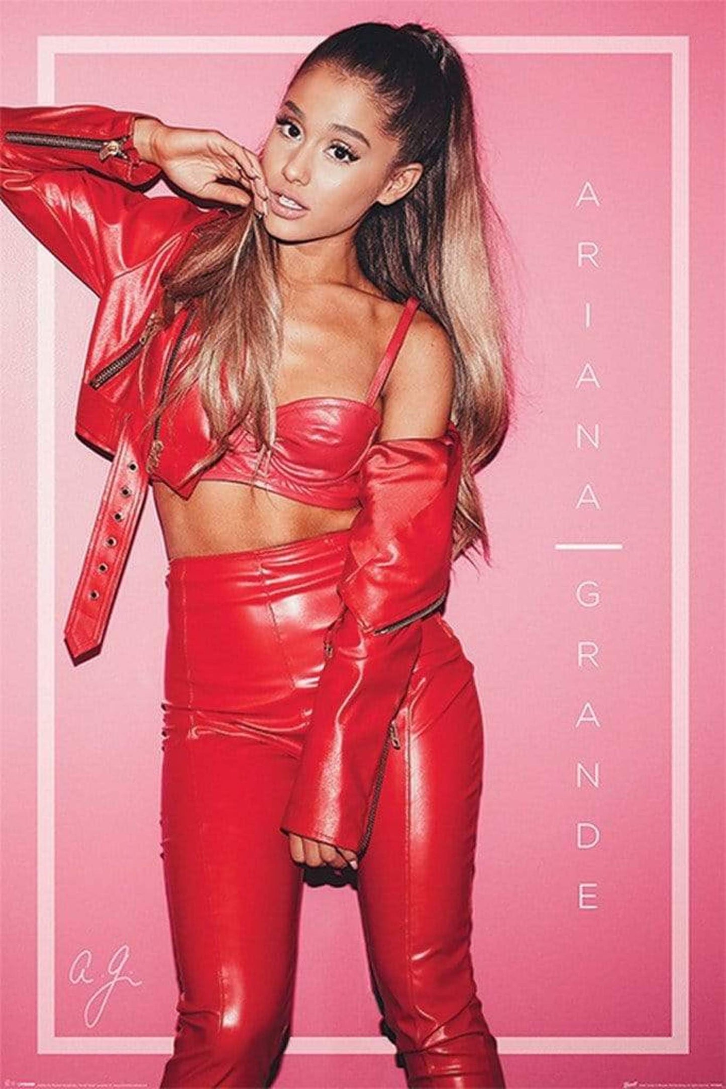 Pyramid Ariana Grande Red Poster 61x91,5cm | Posters.nl