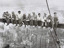 Kunstdruk Charles Ebbets - Eating above Manhattan 80x60cm