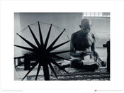 Kunstdruk Time Life Gandhi 40x30cm Pyramid PPR44217 | Posters.nl