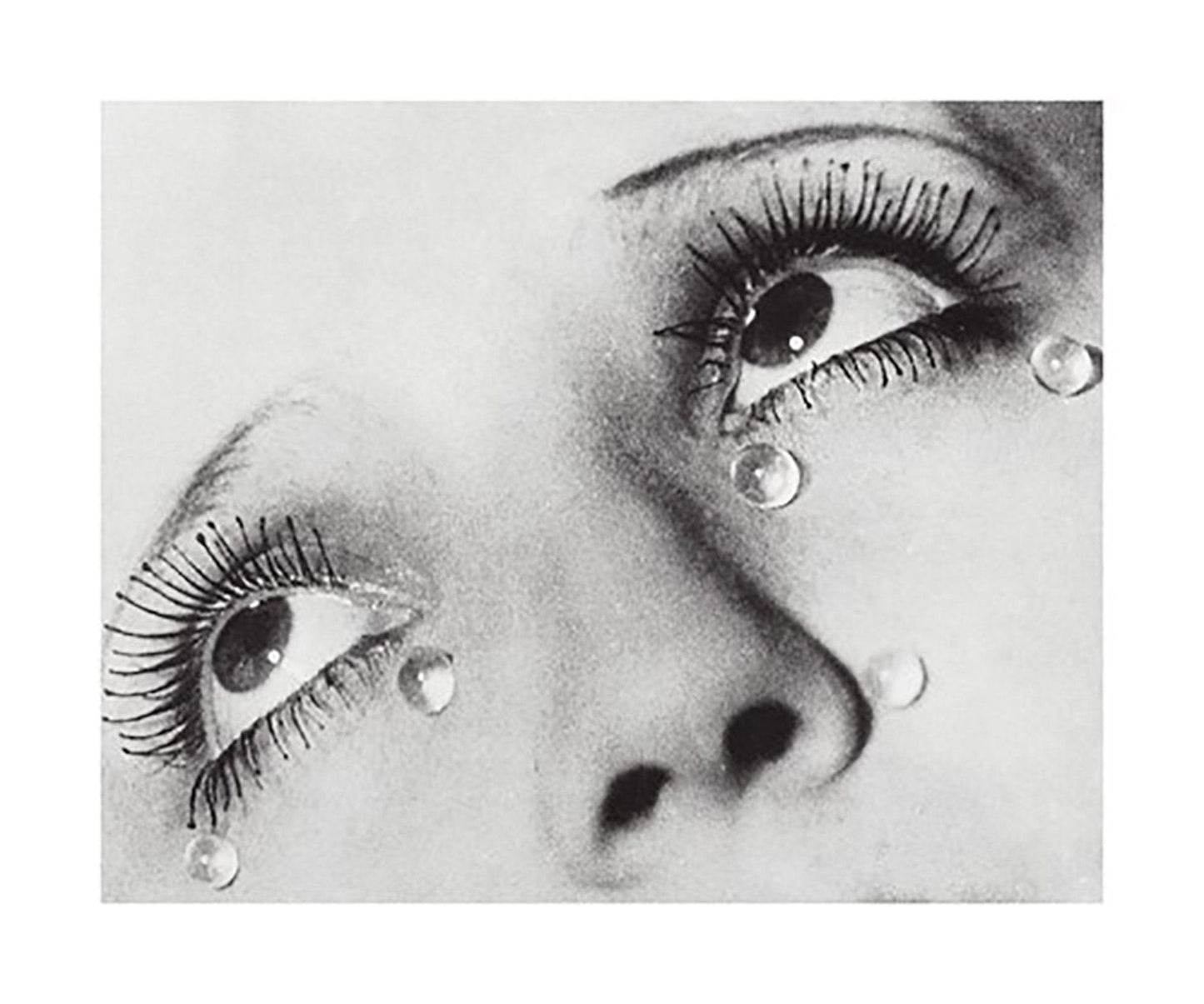 PGM Man Ray Glass Tears 1932 Kunstdruk 50x60cm | Posters.nl